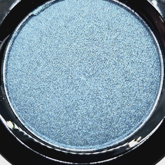 MAC Cosmetics Birds & Berries (Liberty of London) Limited Edition/Rare Eyeshadow - Picture 6 of 11